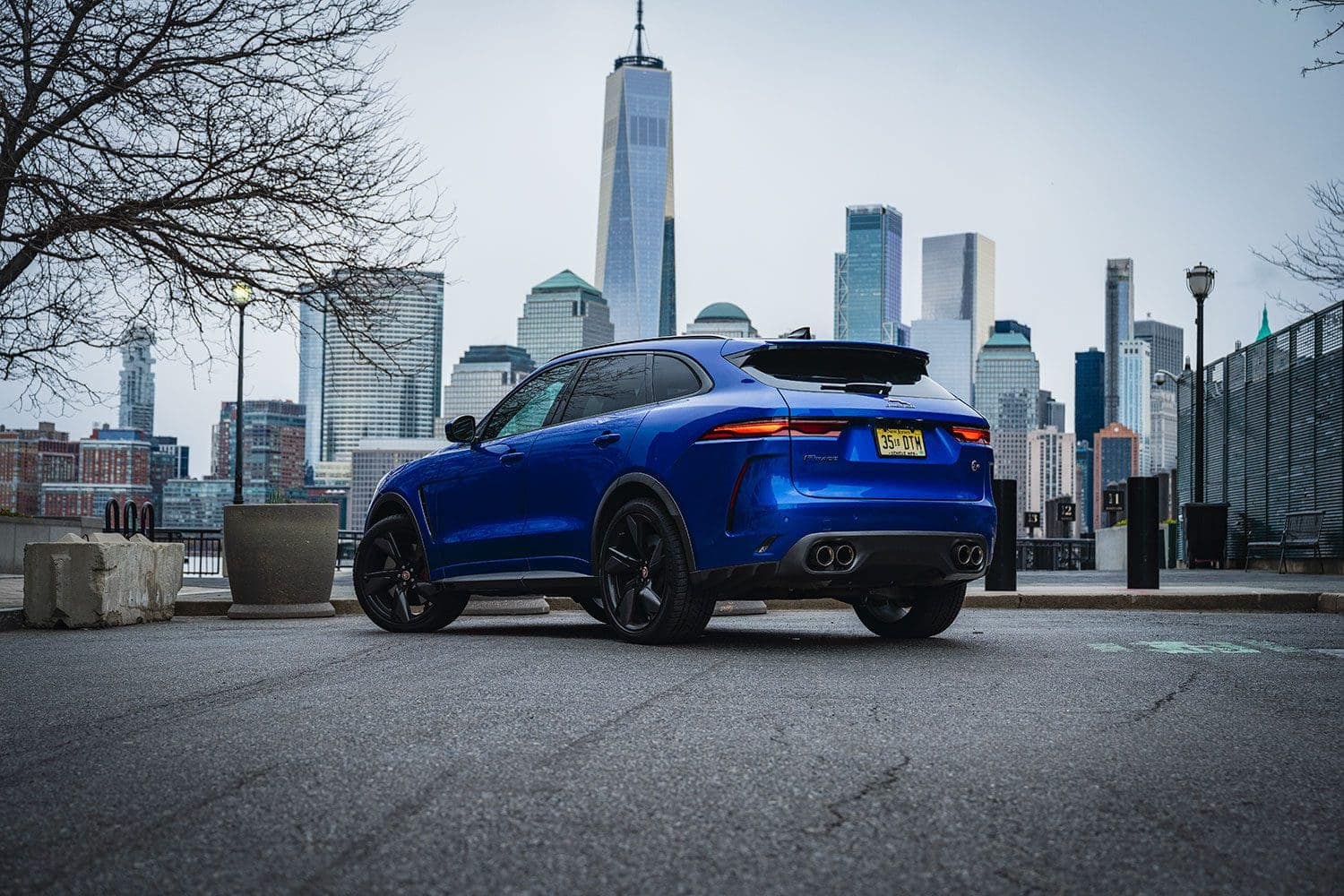 Jaguar F-Pace SVR