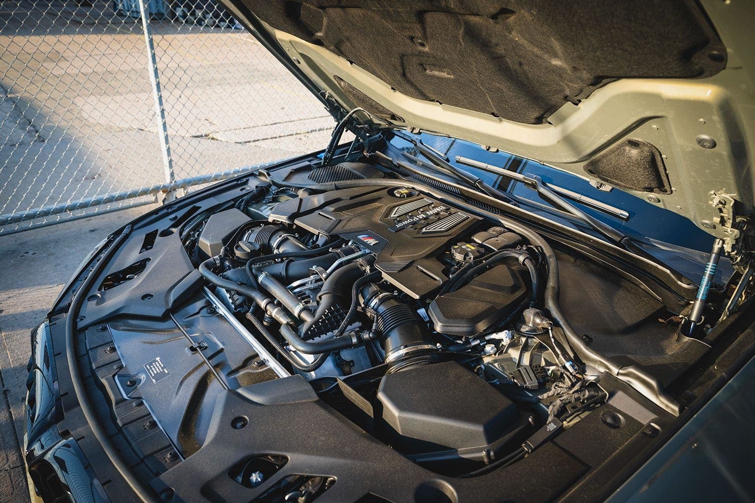 S63 V-8