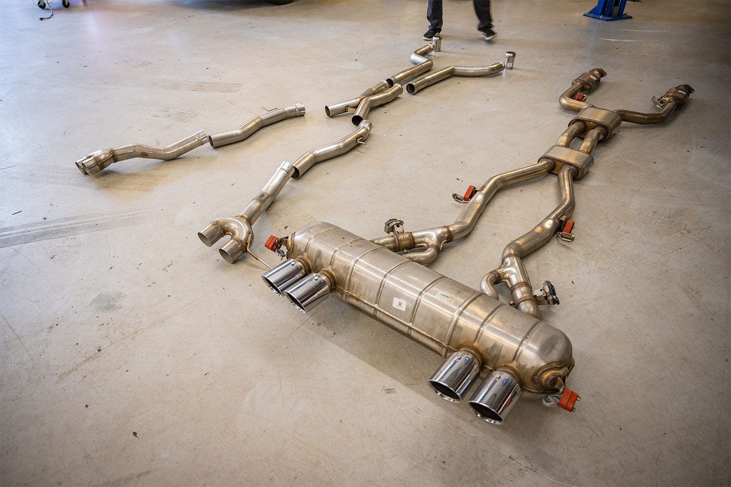 G80 M3 exhaust