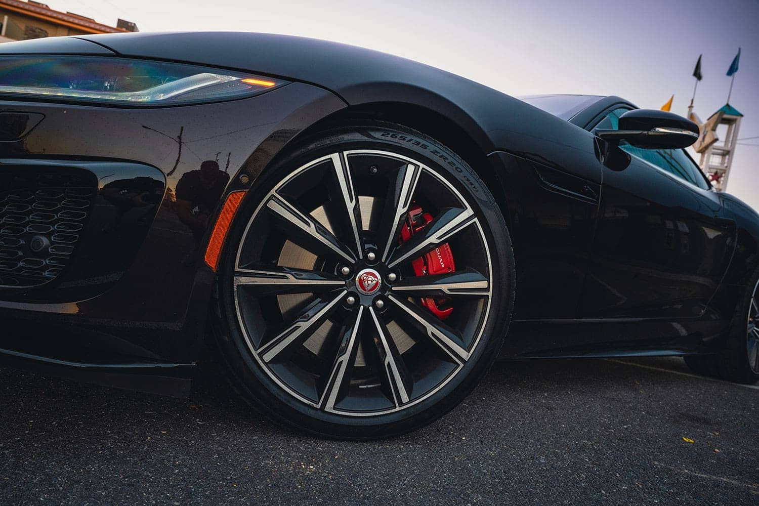 Jaguar F-TYPE R