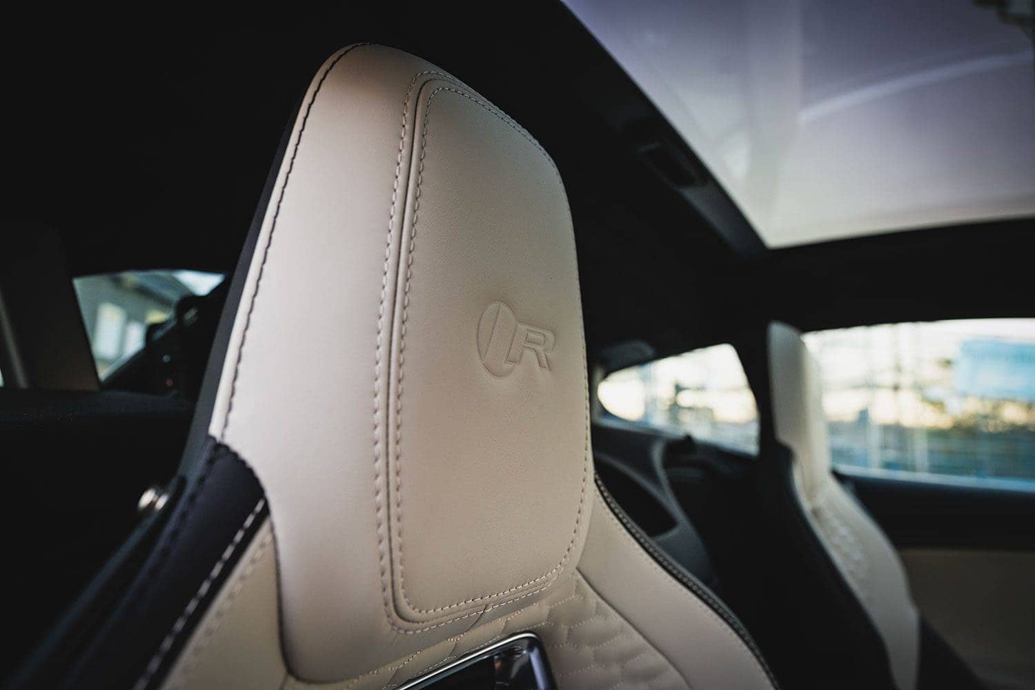 Jaguar F-TYPE R