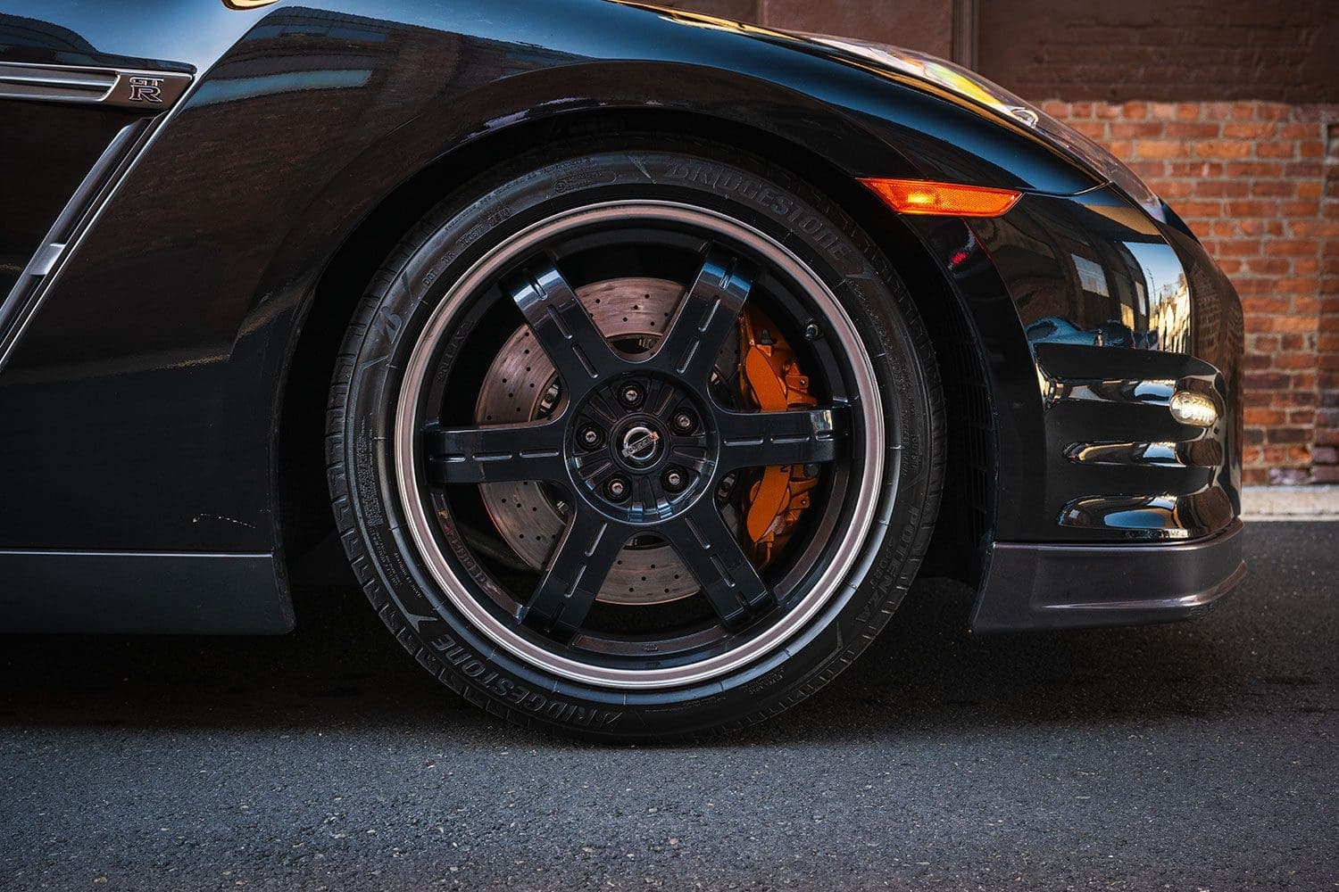 nissan-gt-r