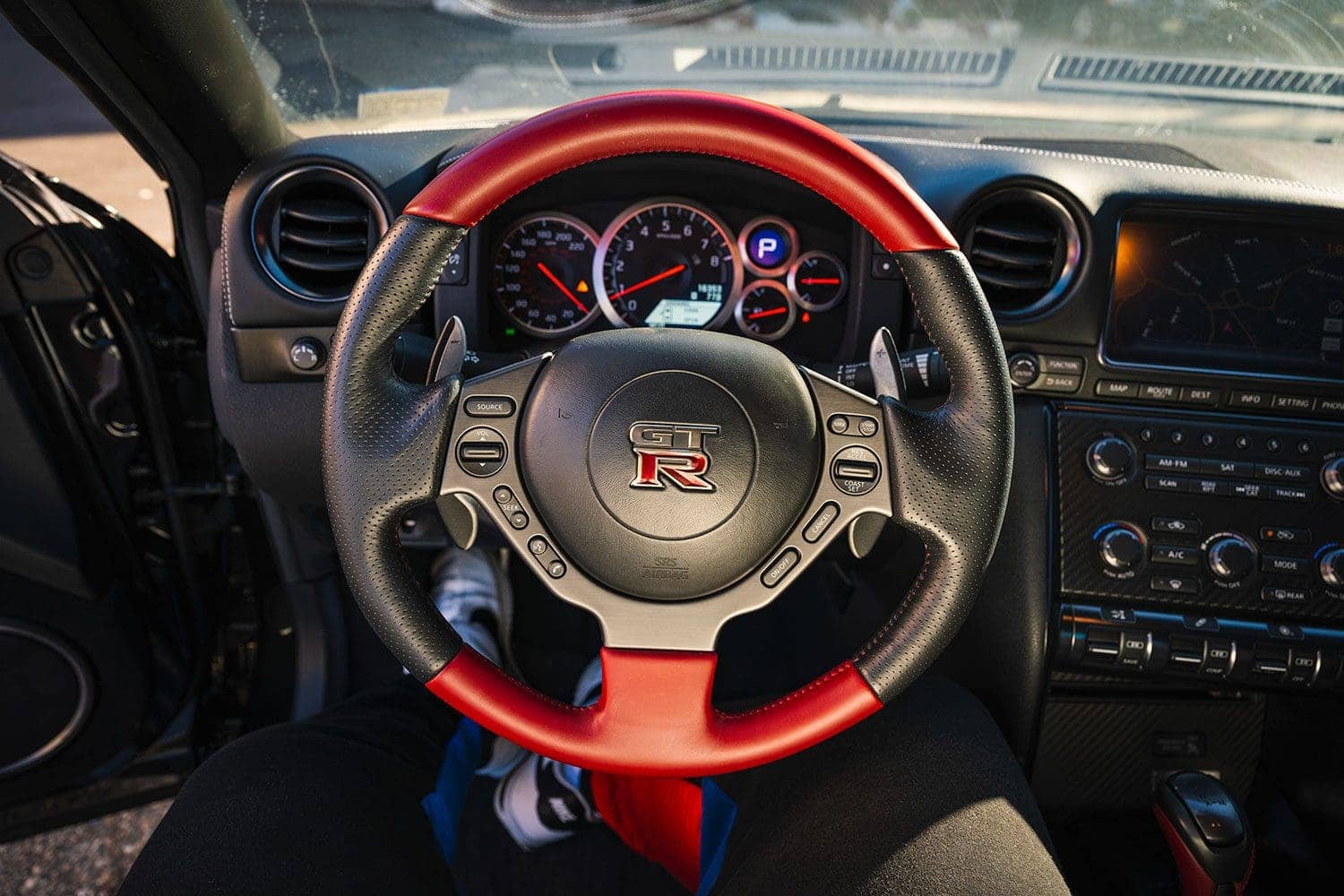 nissan-gt-r