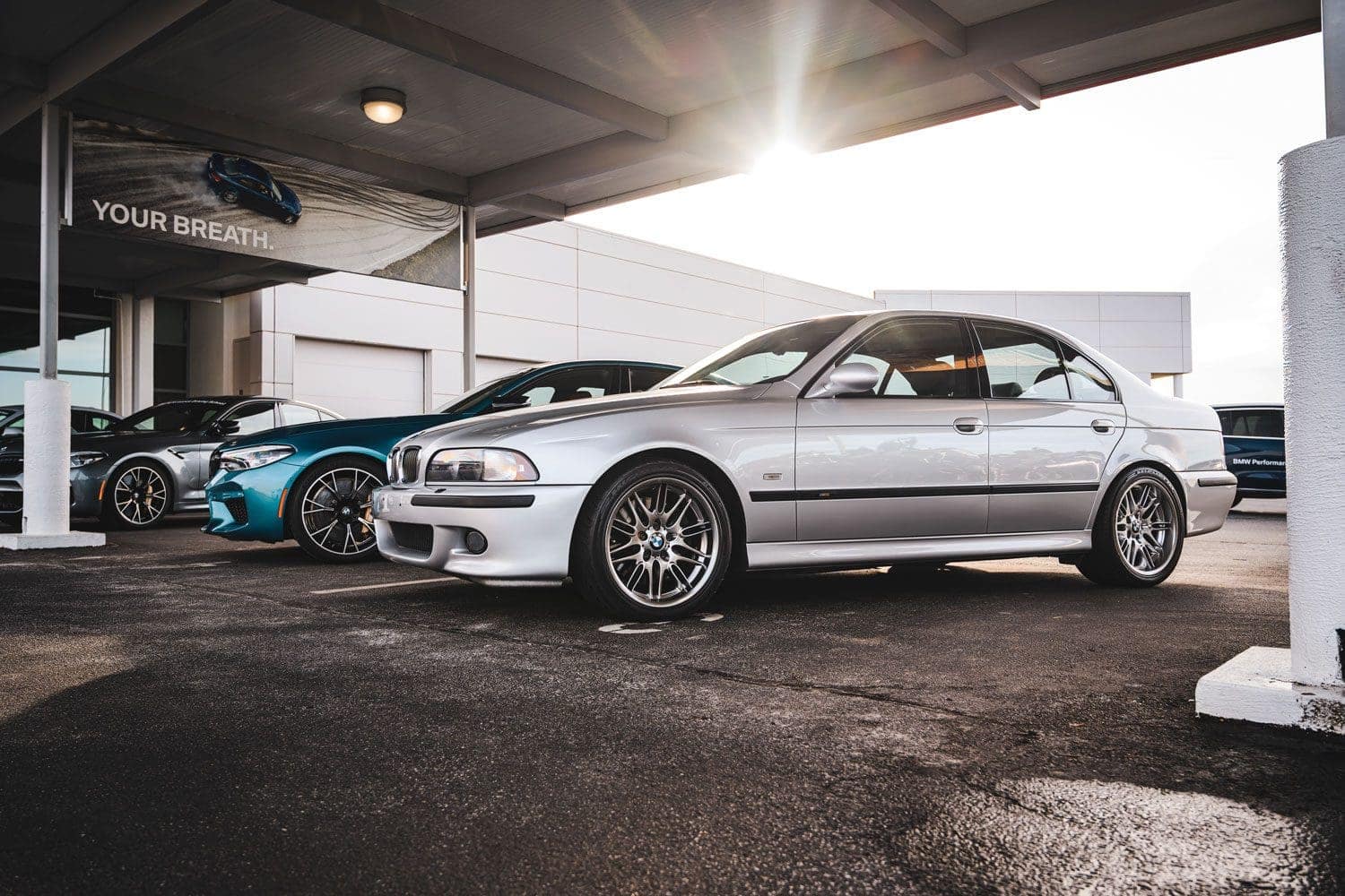 e39-m5-trackside