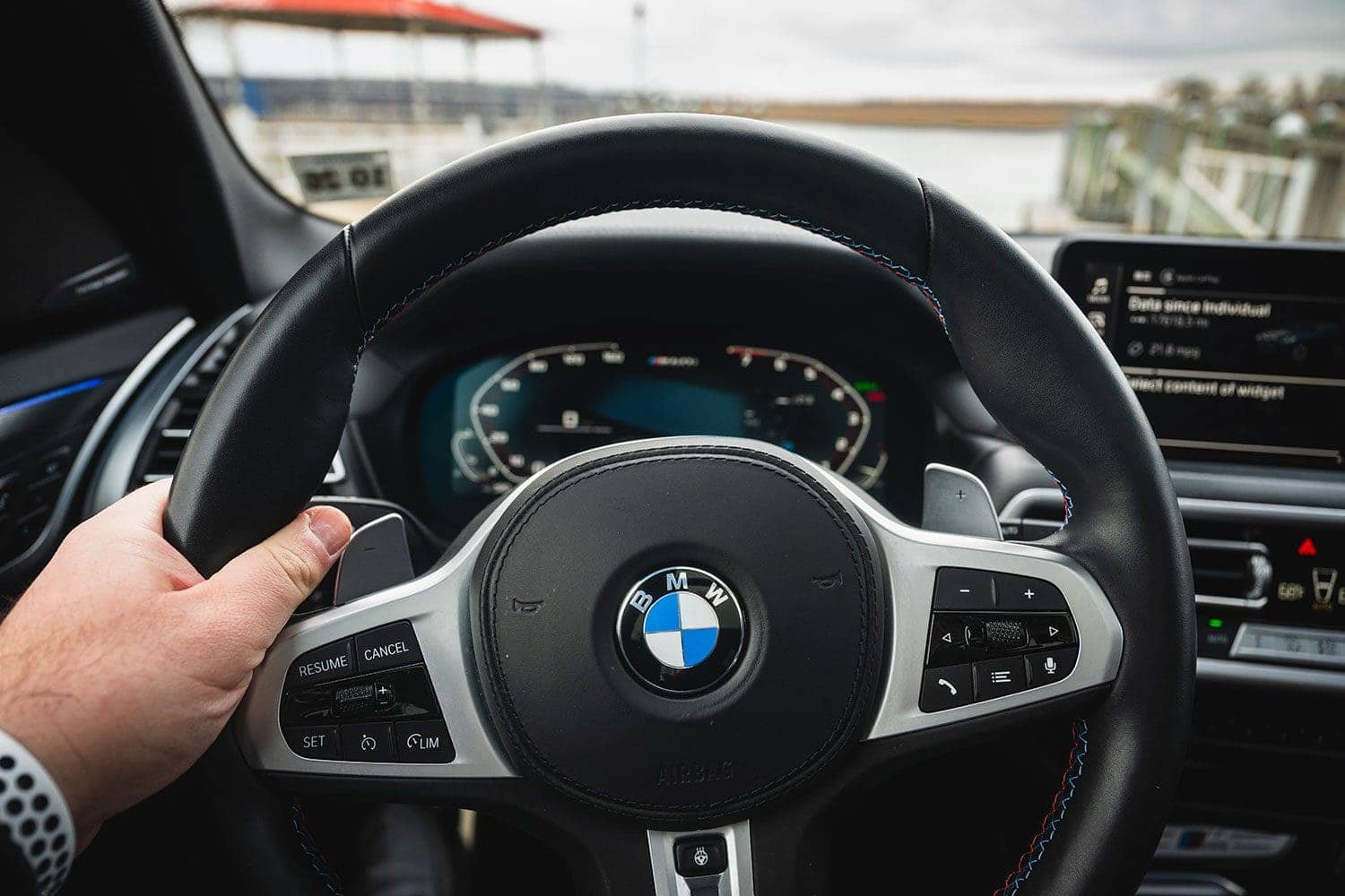 X3 M40i