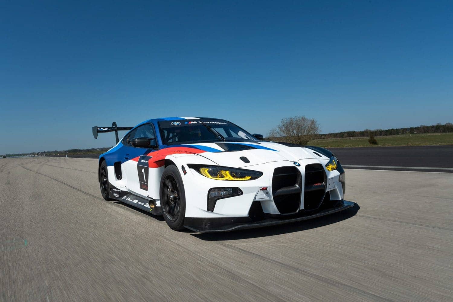 m4-gt3