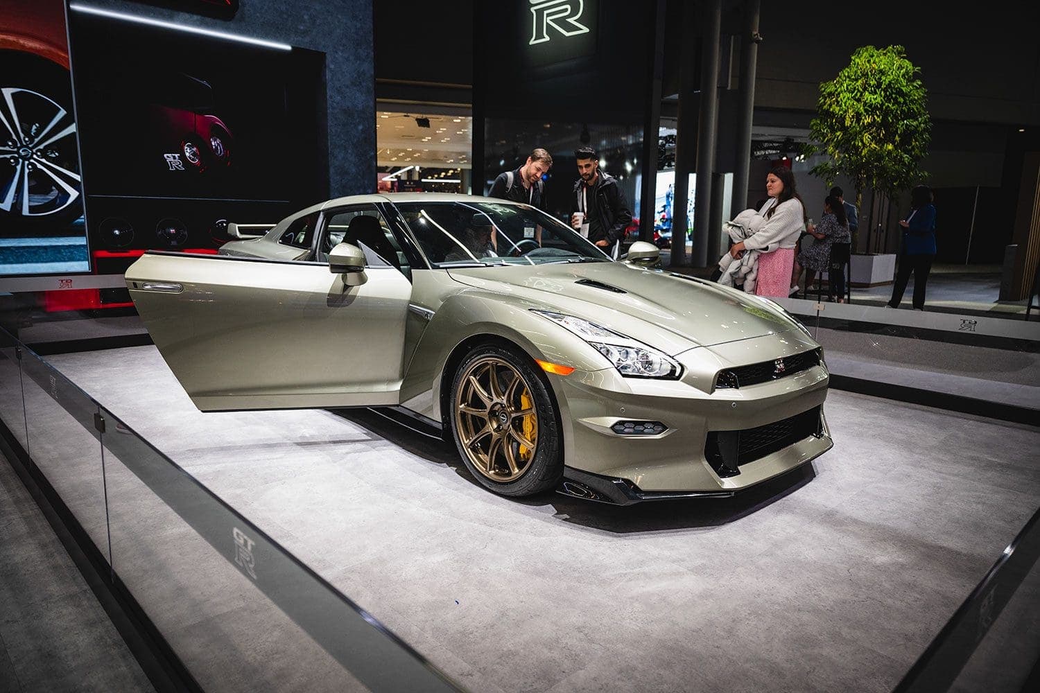 Nissan GT-R