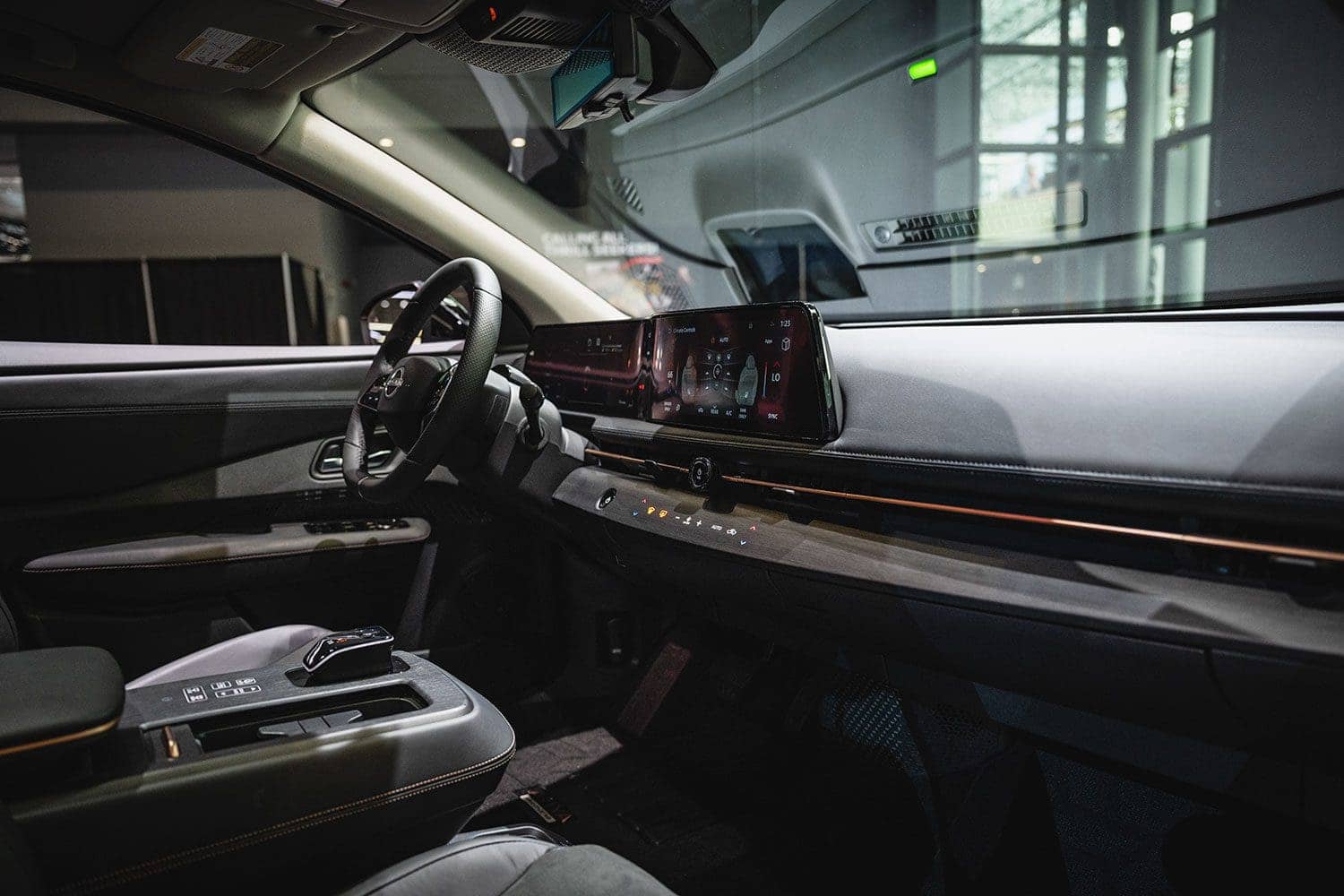 Nissan Ariya interior