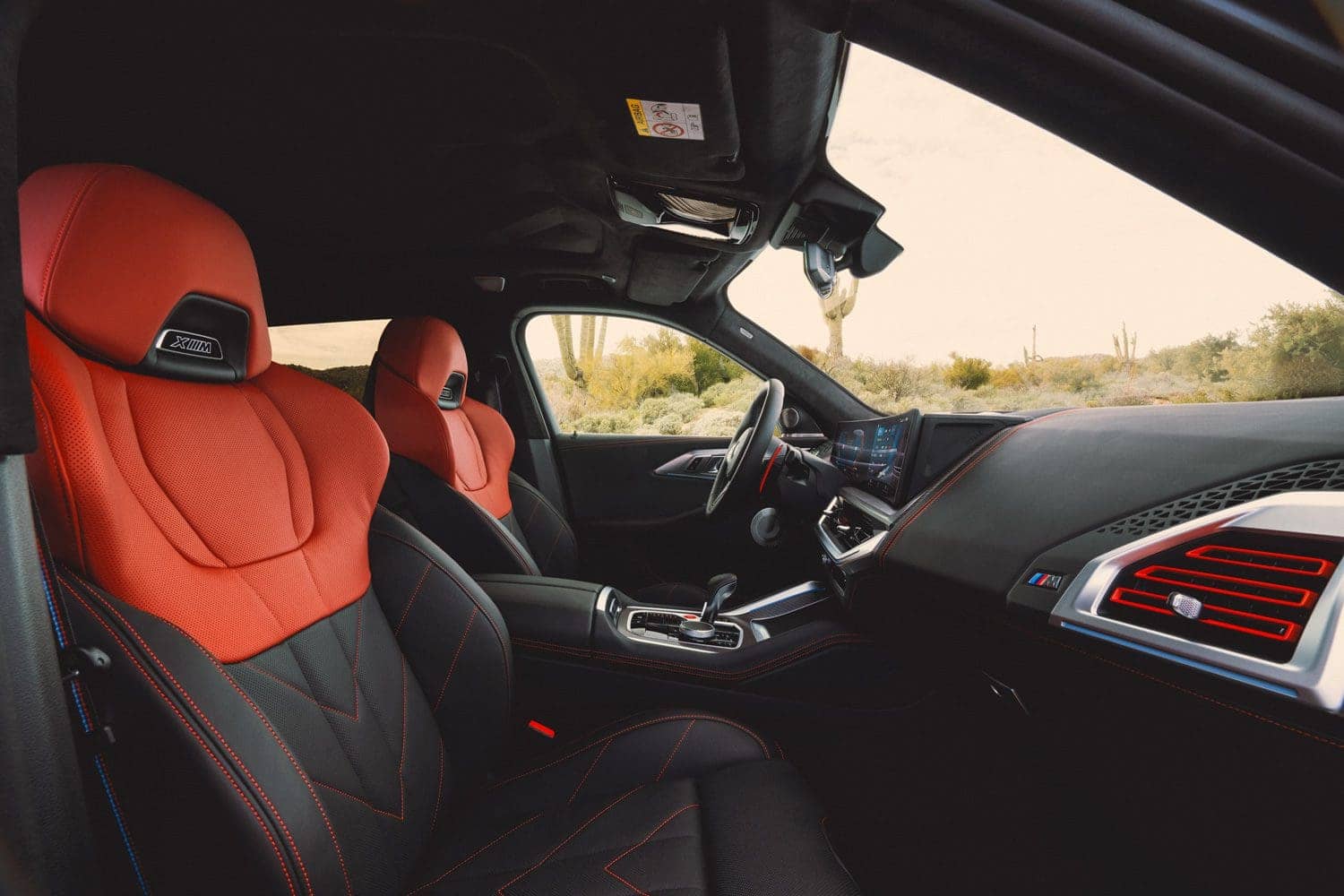 bmw-xm-inside