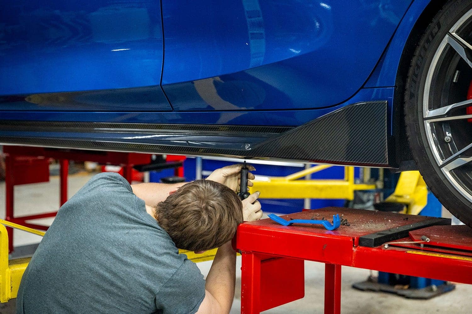 M3 carbon fiber rocker panel