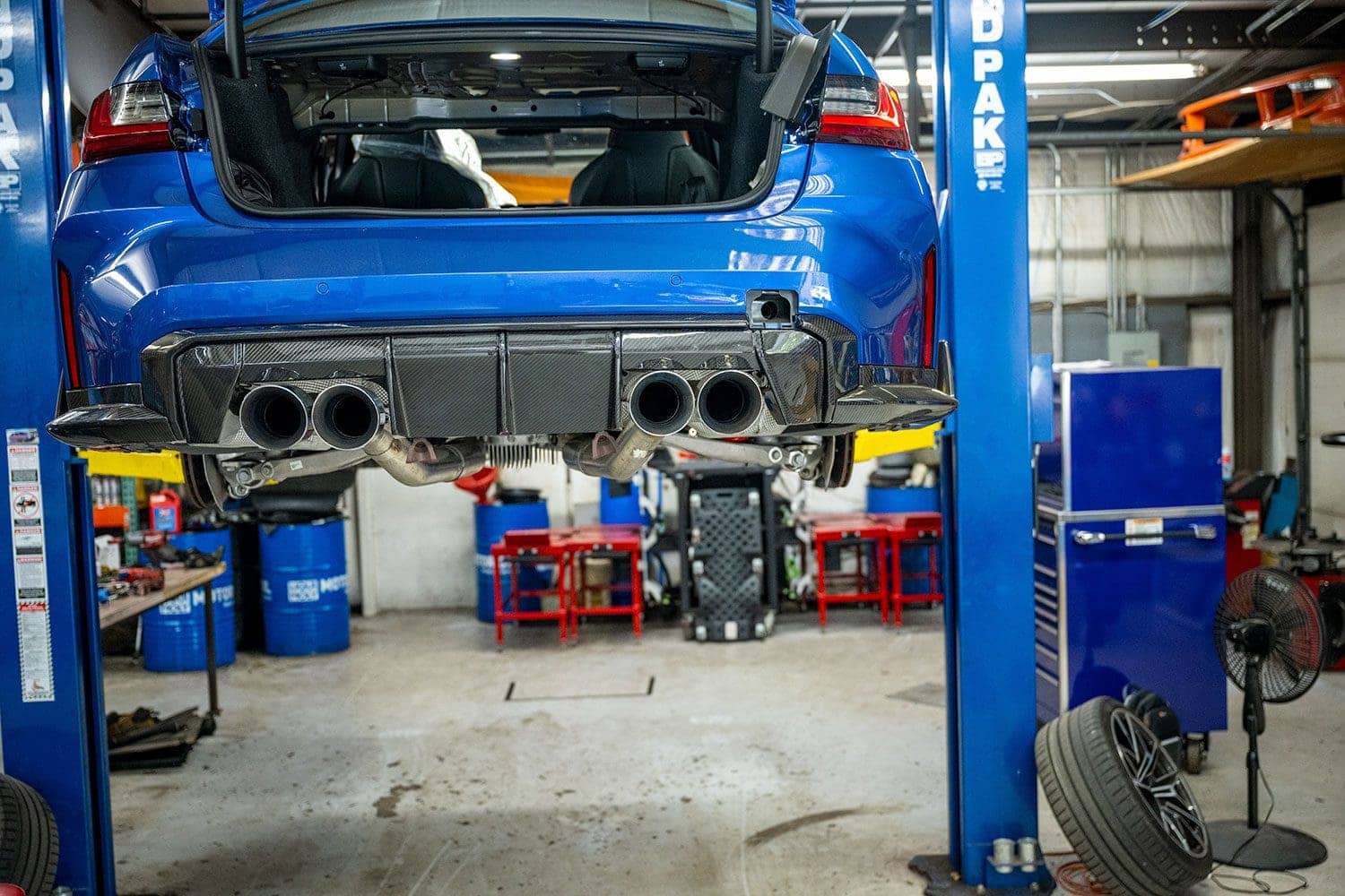 M3 carbon fiber rear diffuser