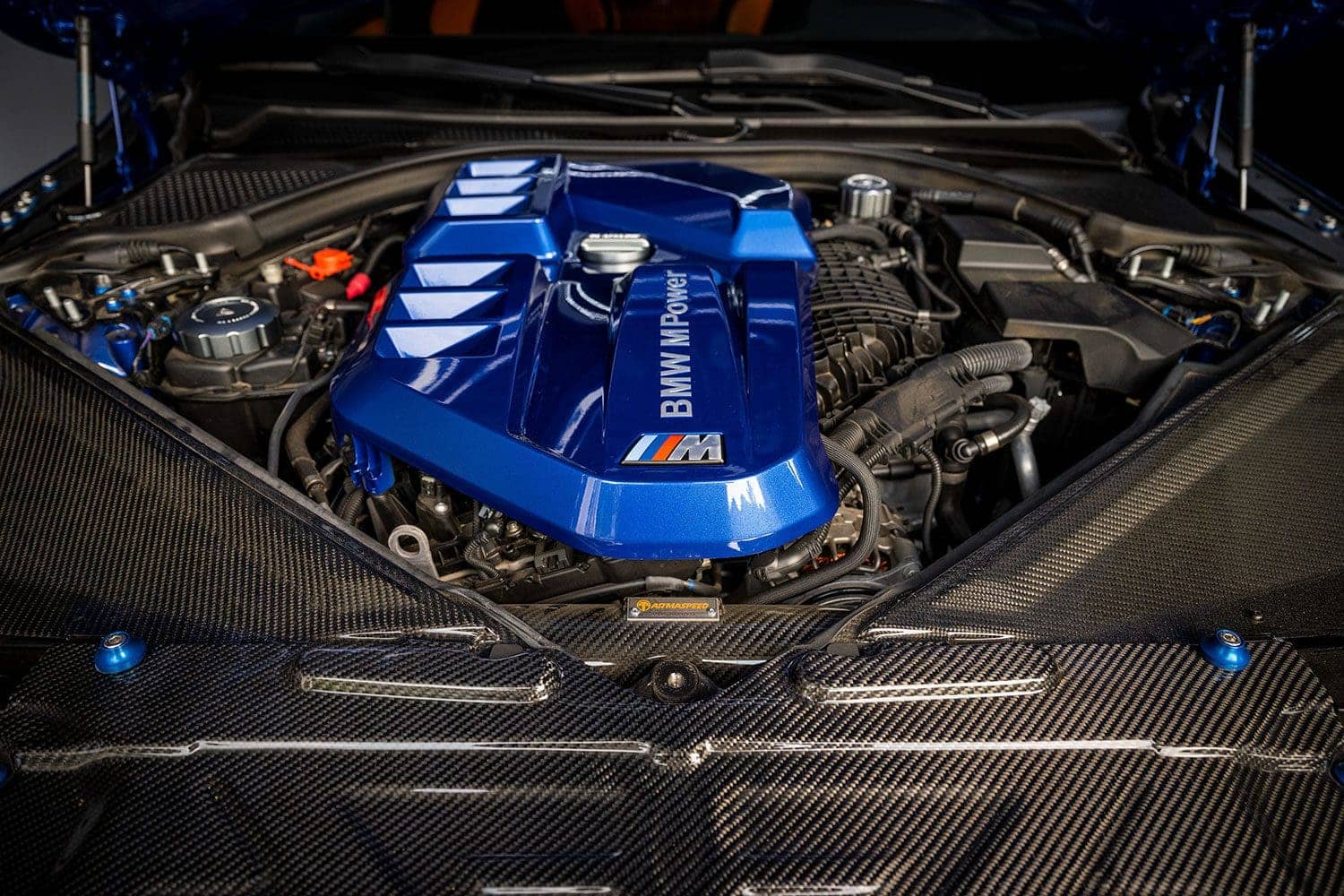 iND painted engine cover.