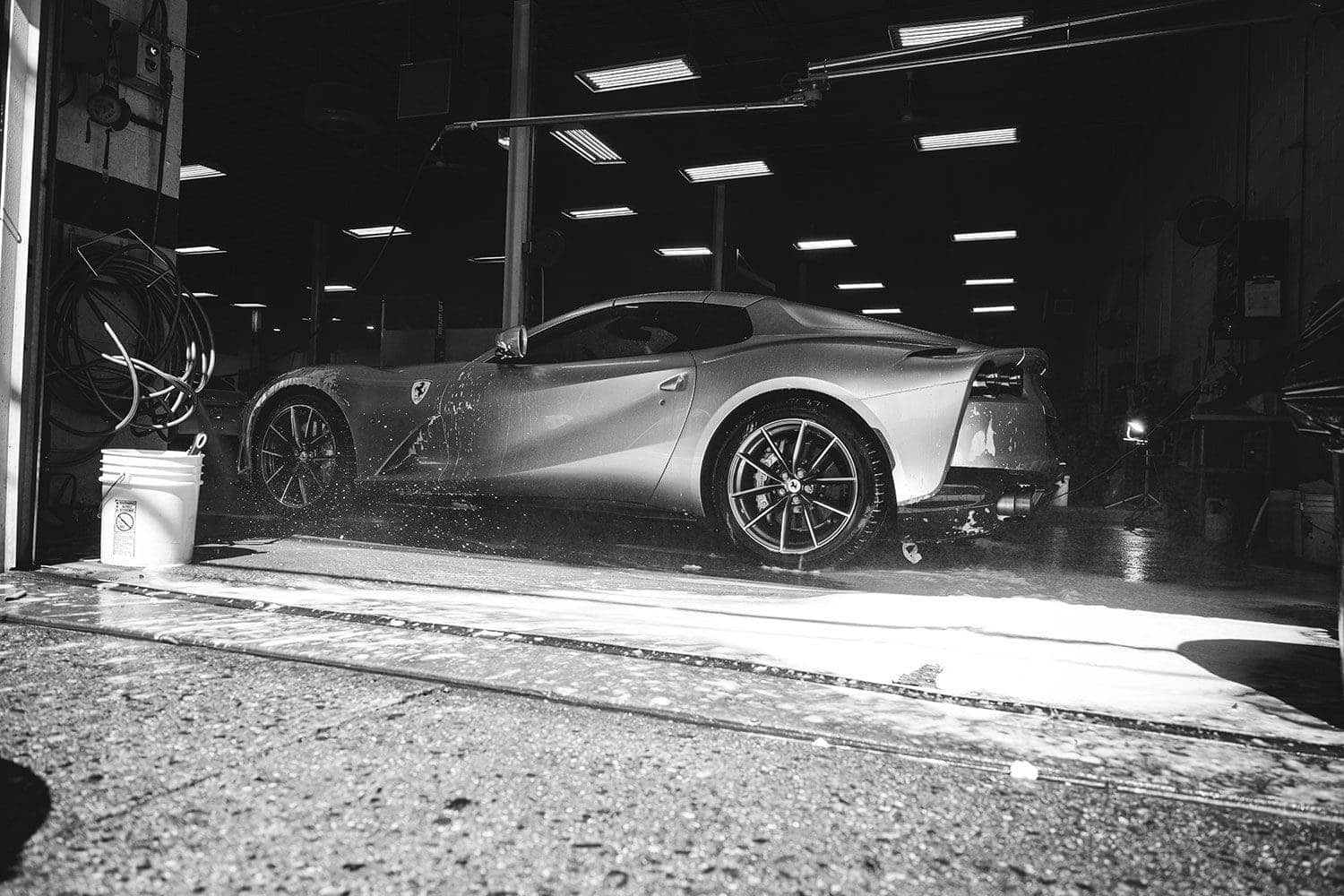 Ferrari bath