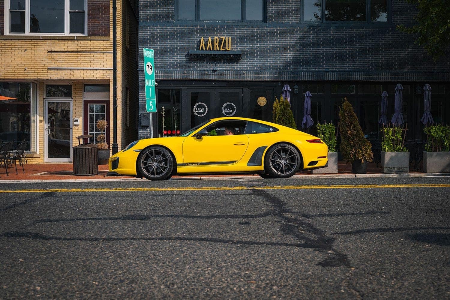 911 T