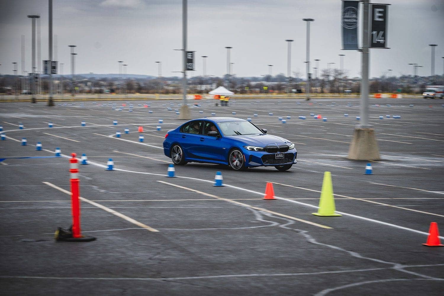 Auto cross