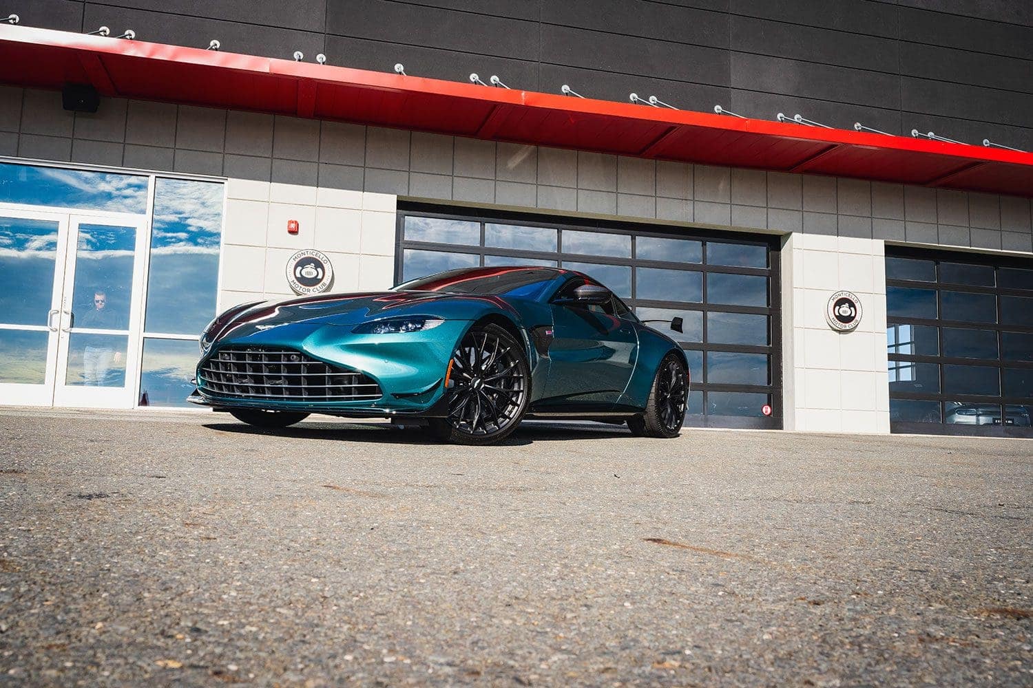 Aston Martin Vantage