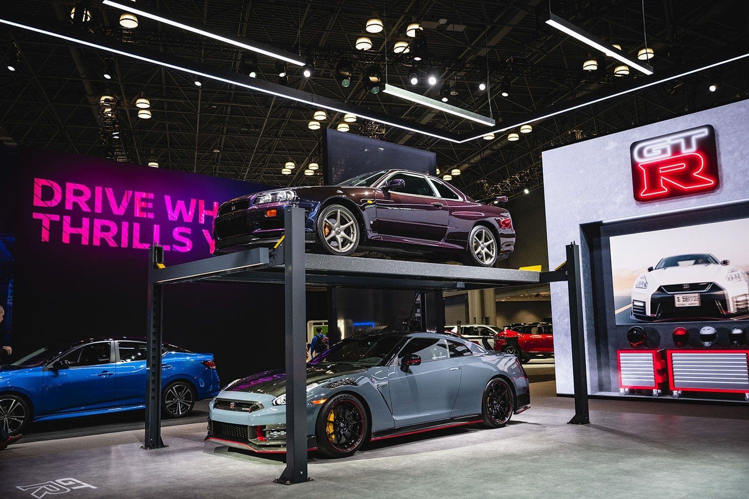 Nissan display