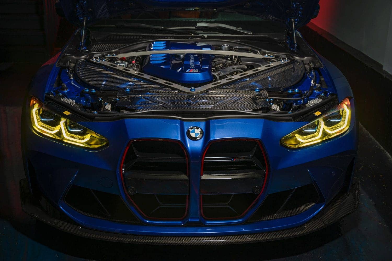 g8x-engine-bay