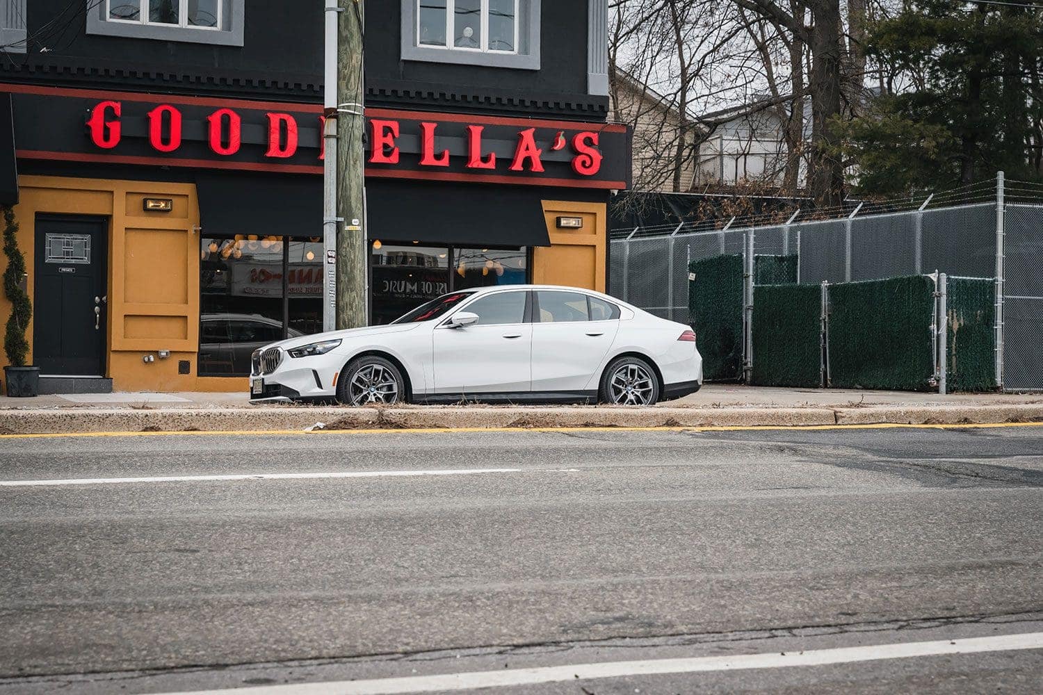 BMW i5