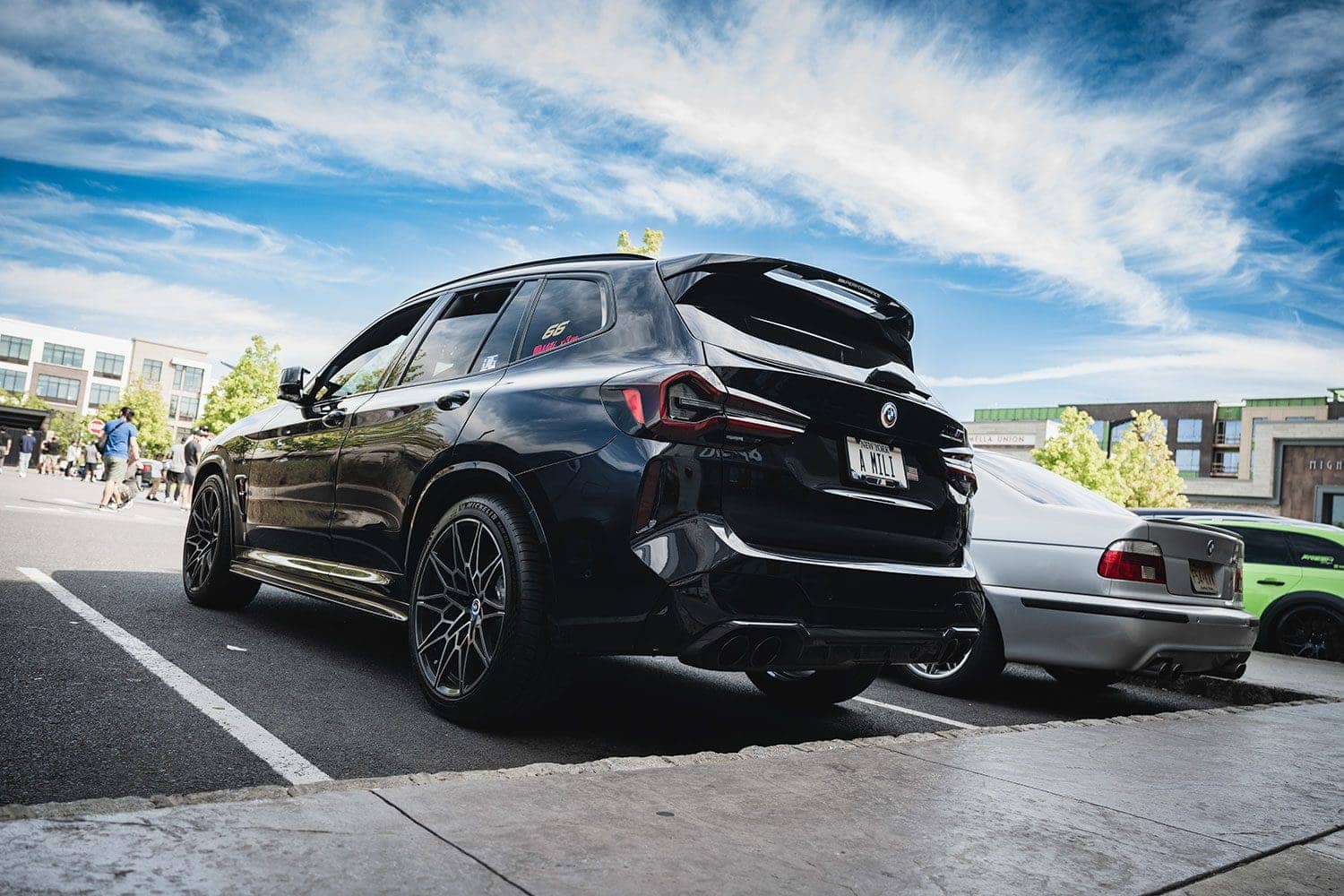 Black Sapphire Metallic