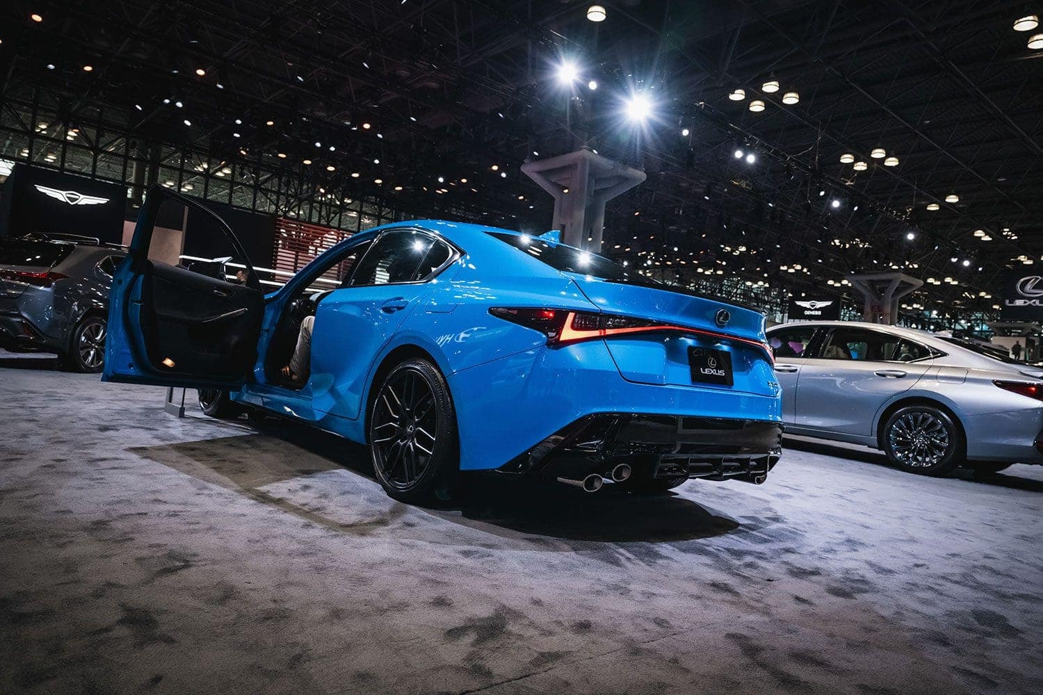 Lexus IS500