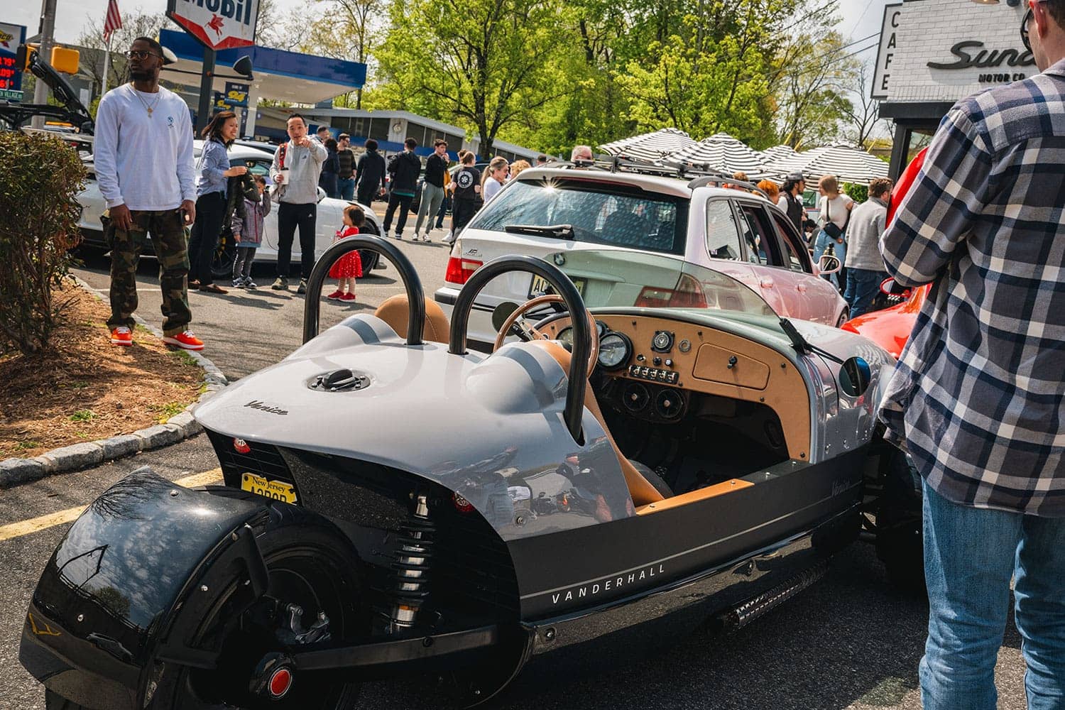 Sunday-Motor-Co