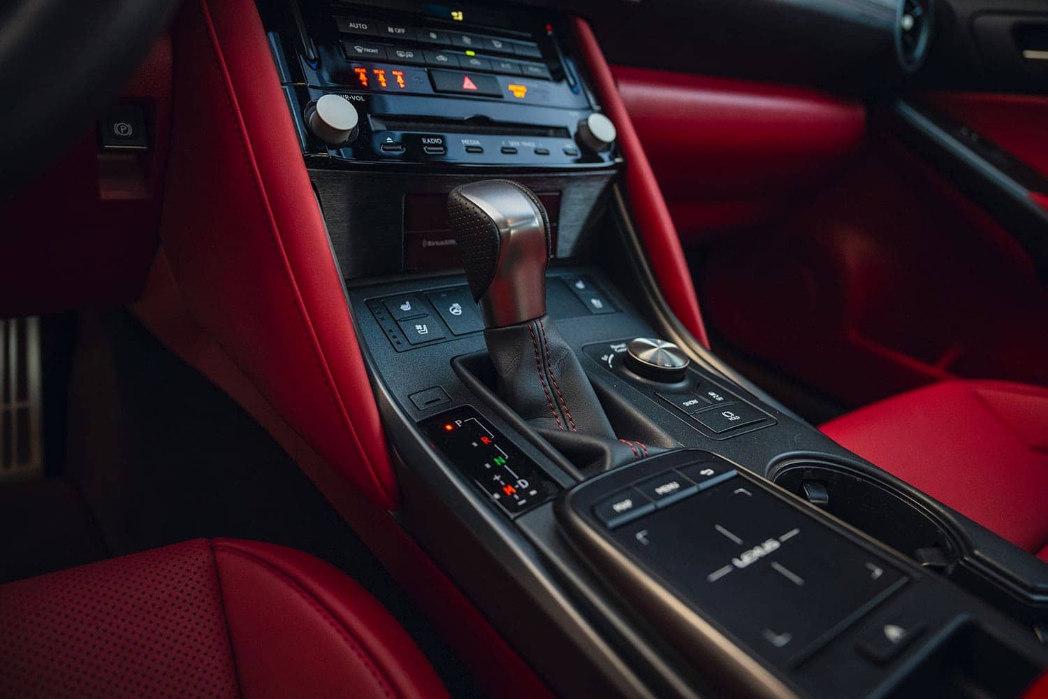 Lexus IS 500