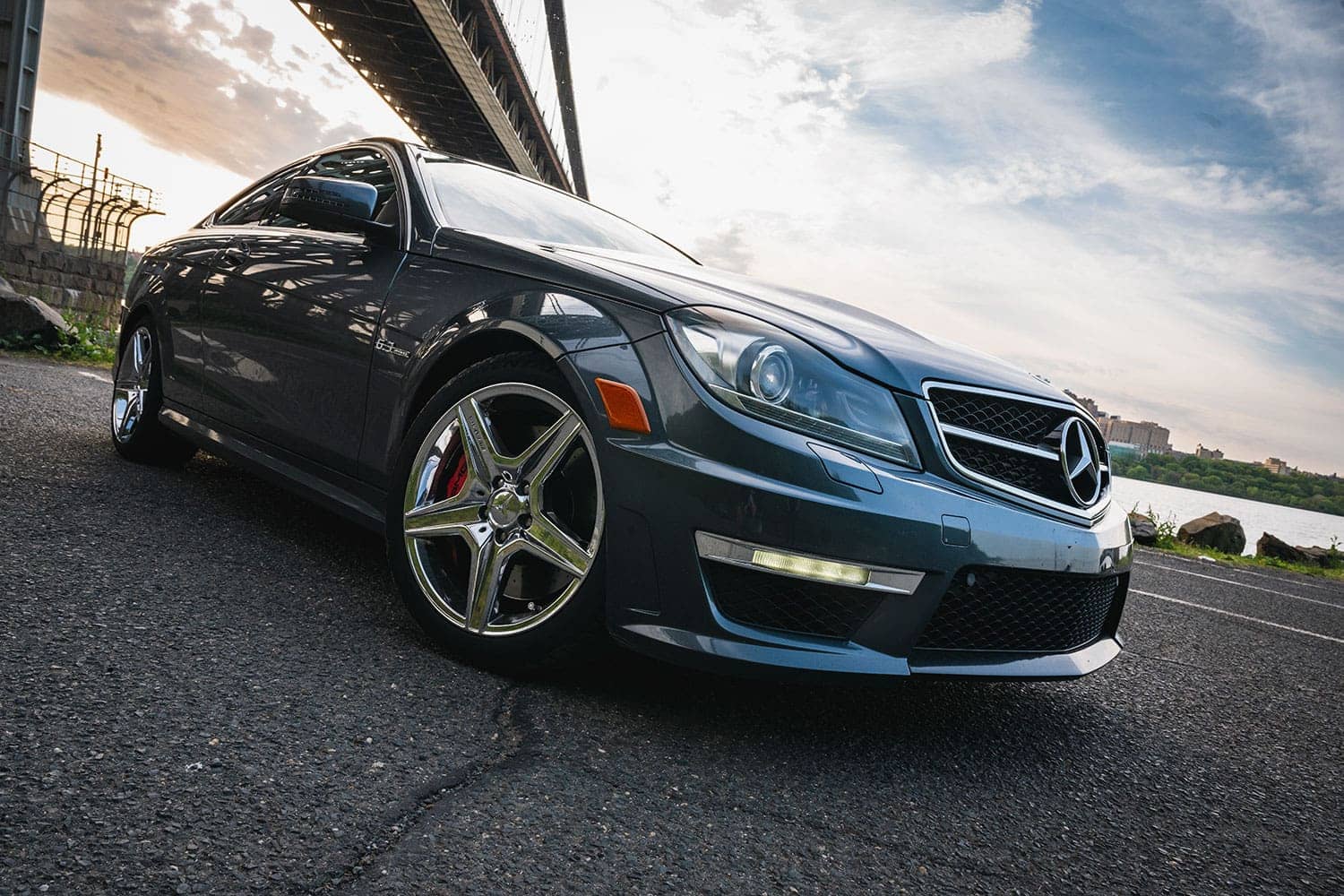 Mercedes C63 AMG