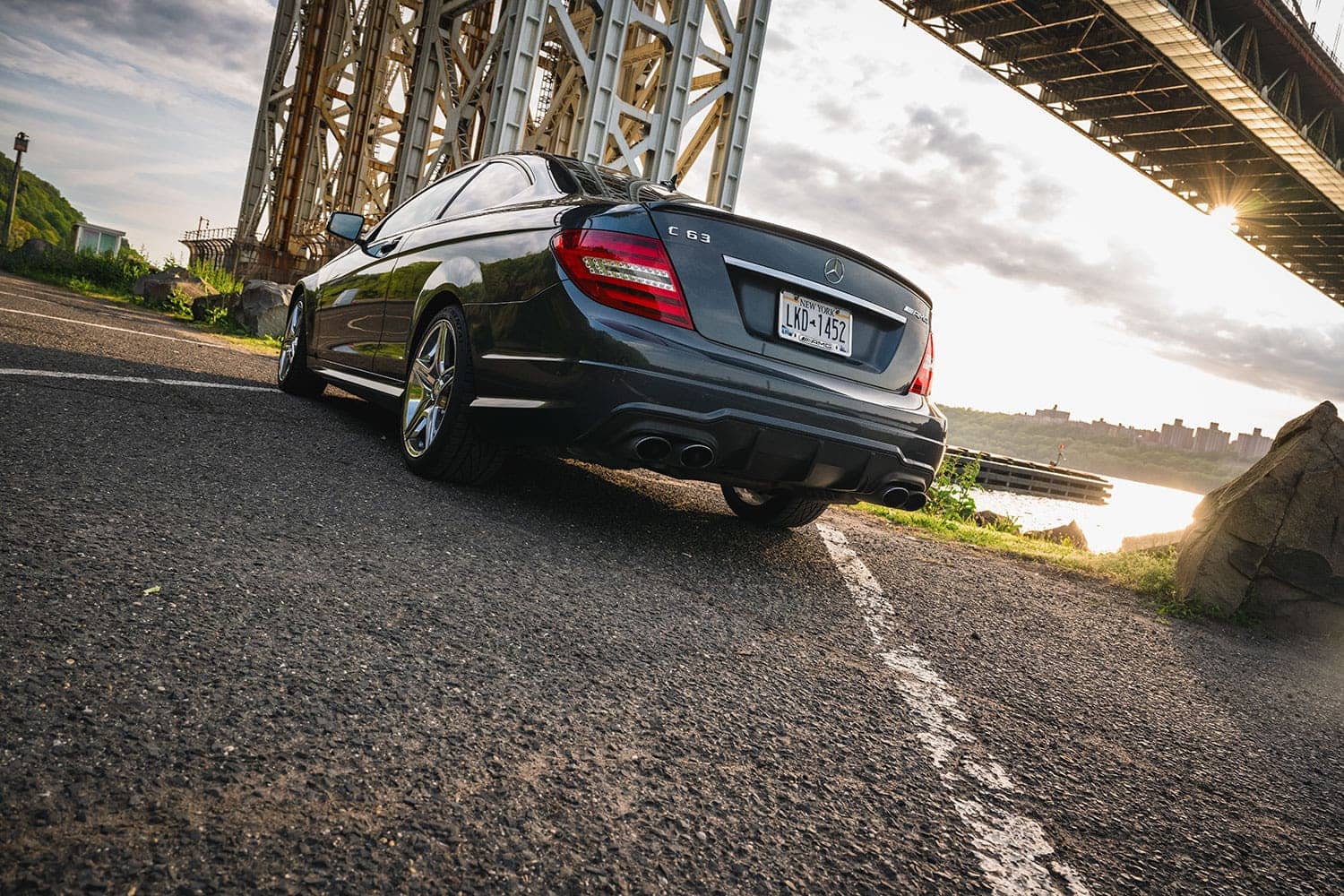 Mercedes C63 AMG