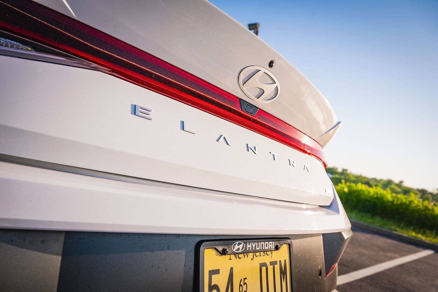 Hyundai Elantra Hybird