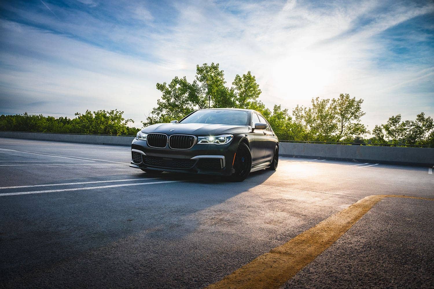 BMW M760i