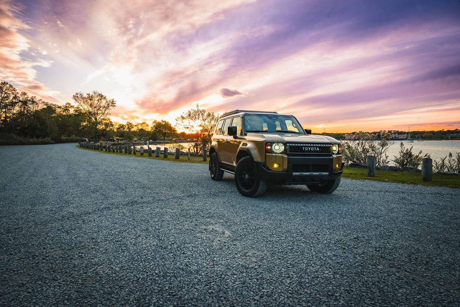 toyota-land-cruiser-first-edition