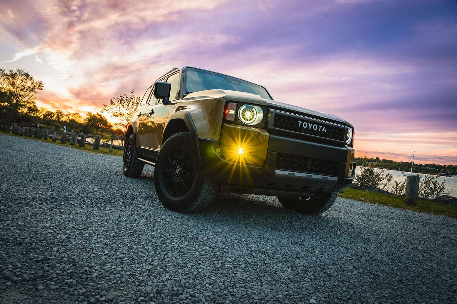 toyota-land-cruiser-first-edition