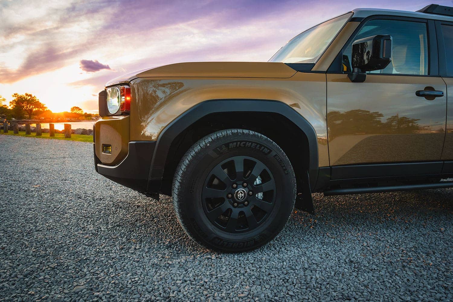 toyota-land-cruiser-first-edition43