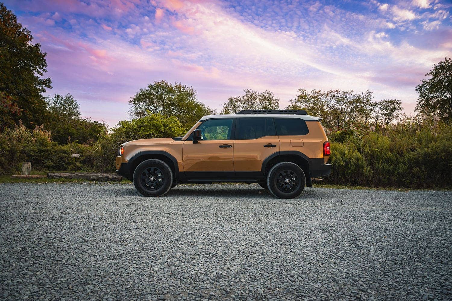 toyota-land-cruiser-first-edition