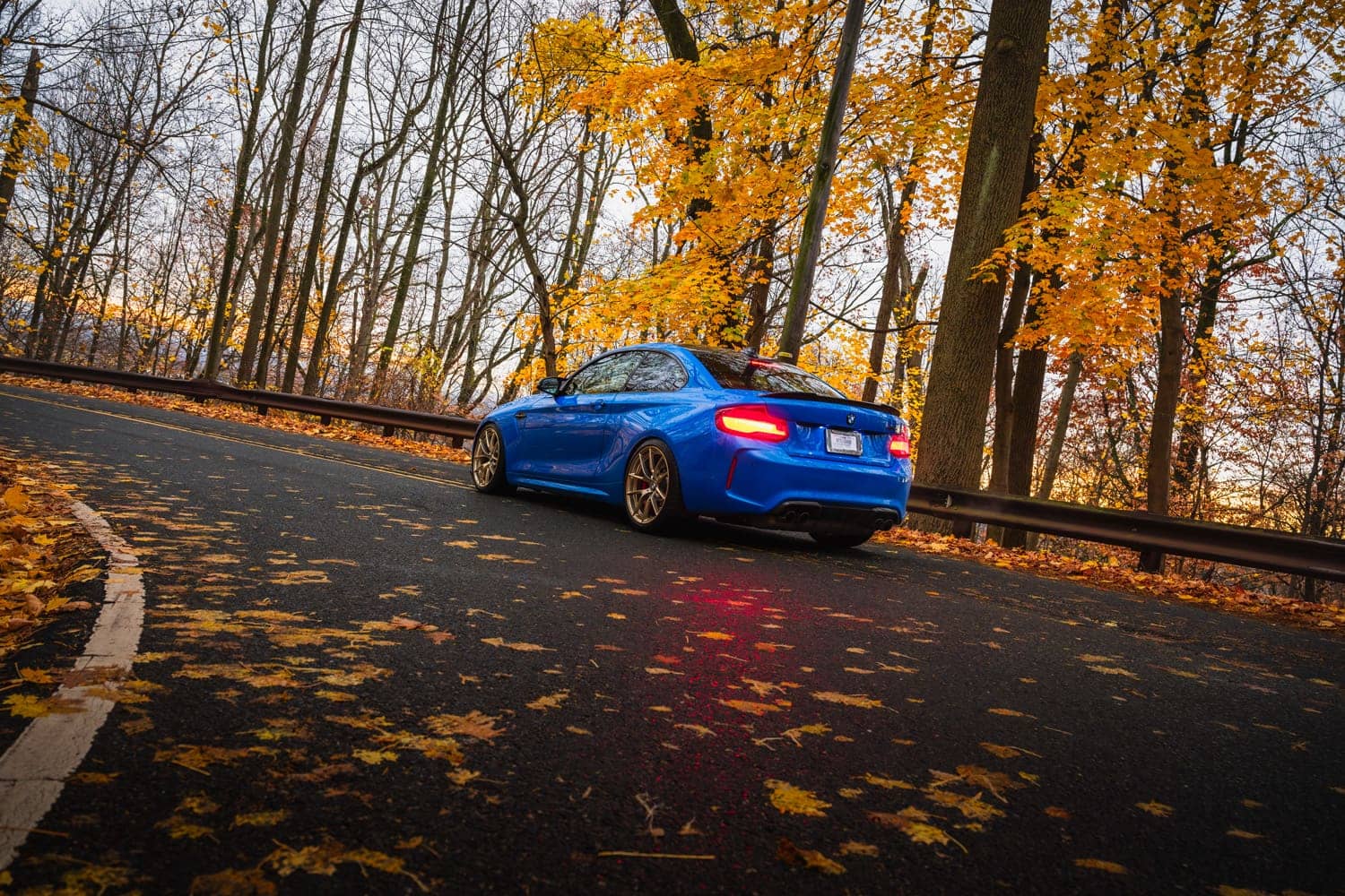 m2-cs-backroad