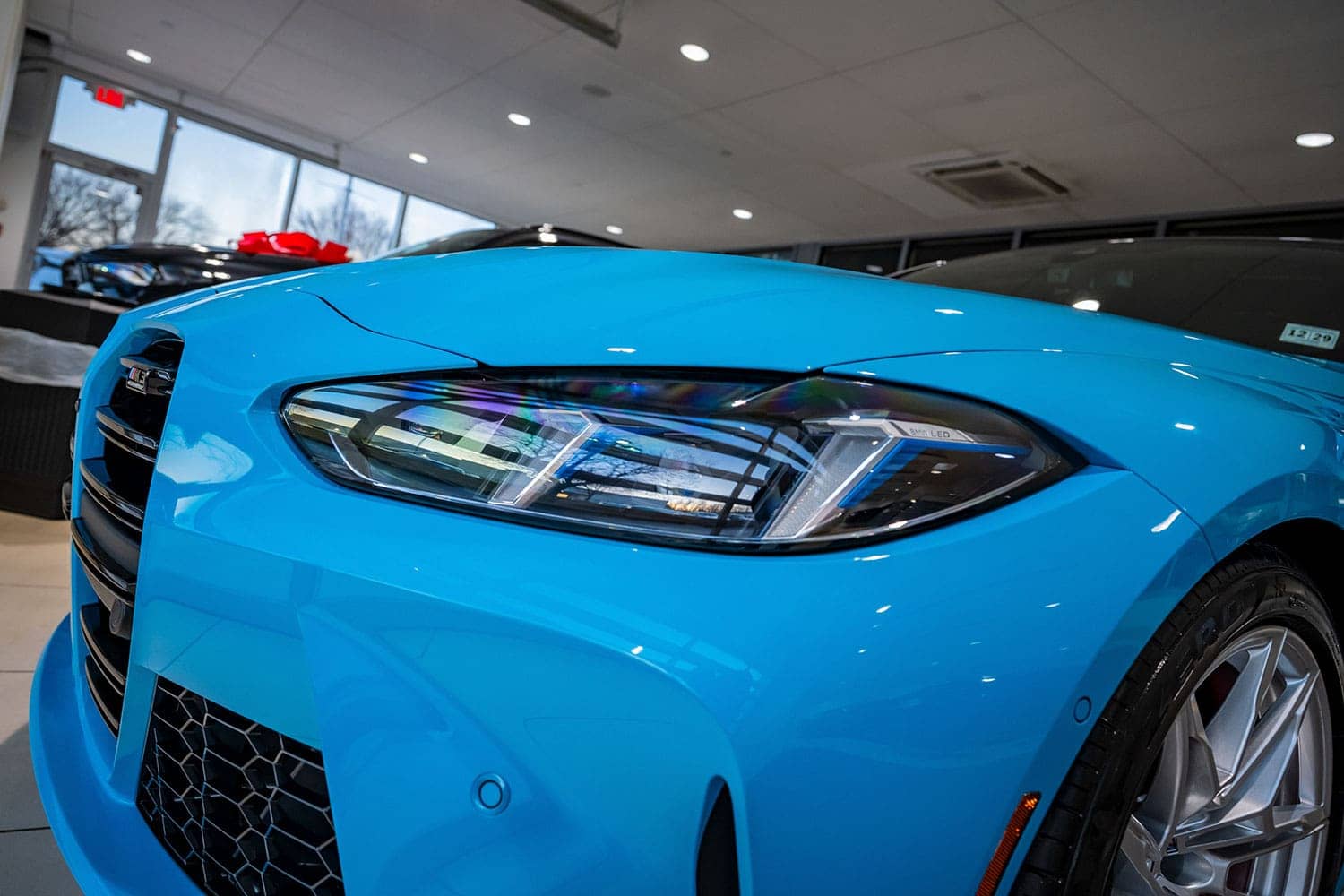 2025-bmw-m3-miami-blue6