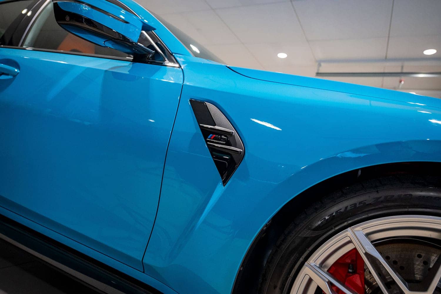 2025-bmw-m3-miami-blue9