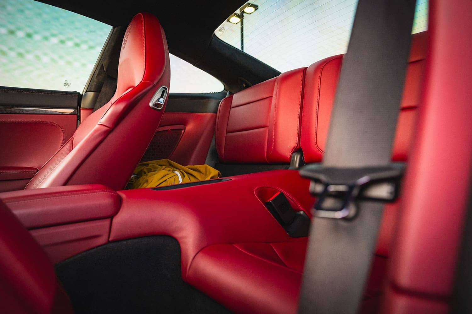 2018-porsche-911-turbo15