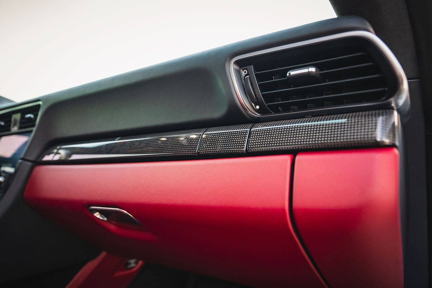 2018-porsche-911-turbo21