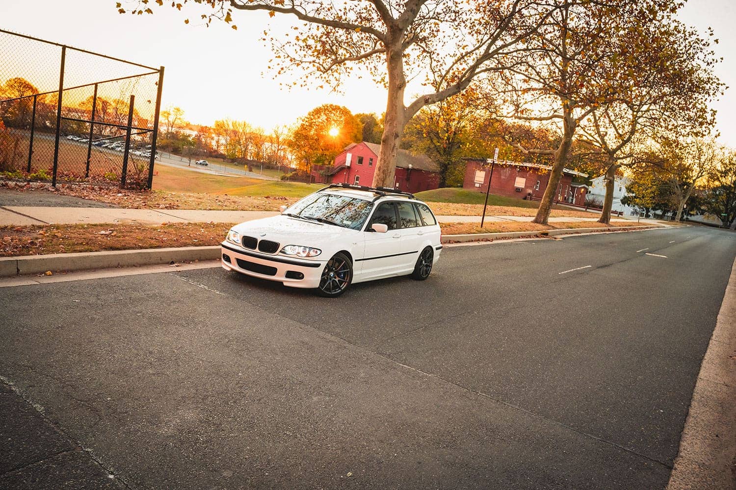 BMW-e46-m3-wagon-23