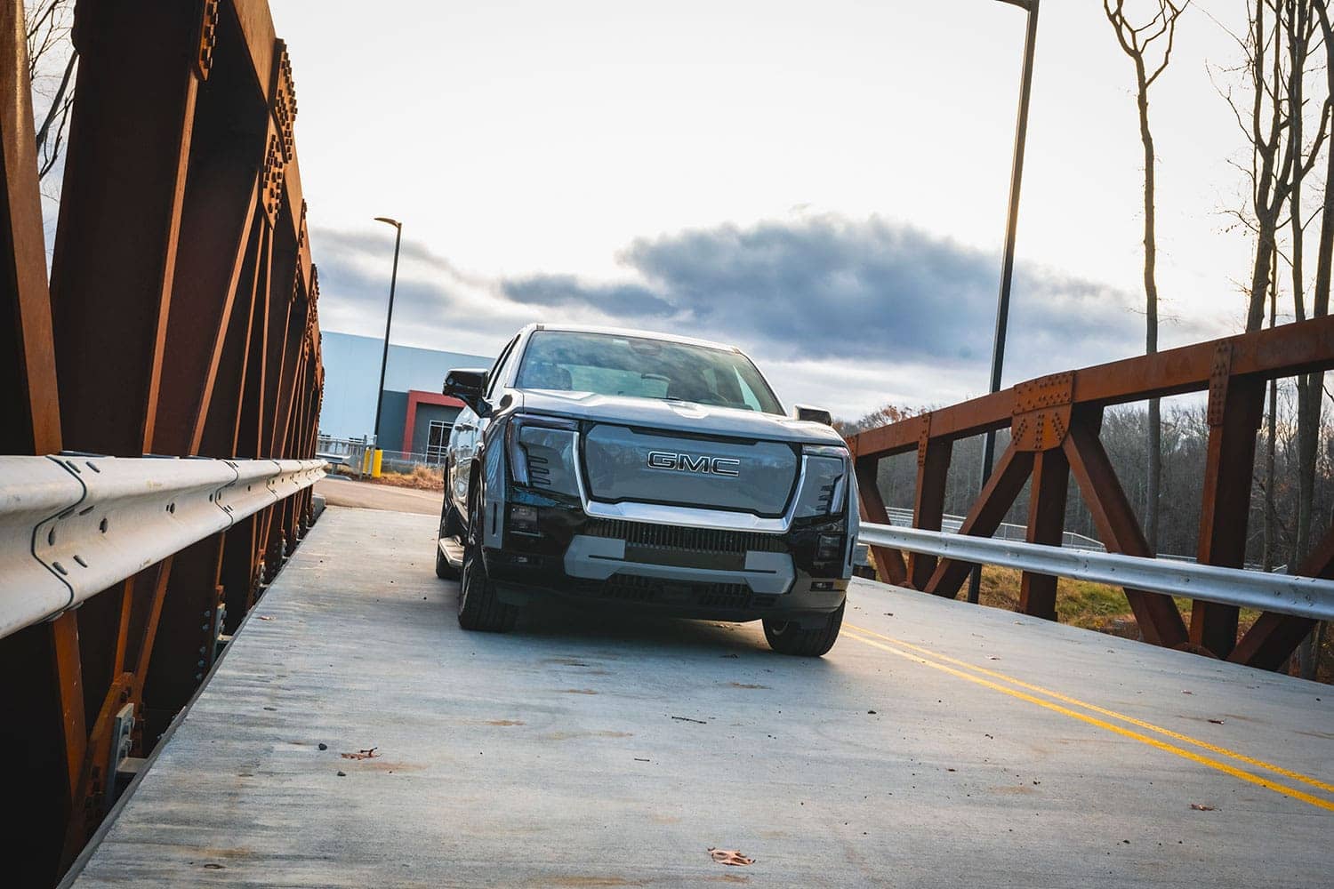 gmc-sierra-ev-denali-43