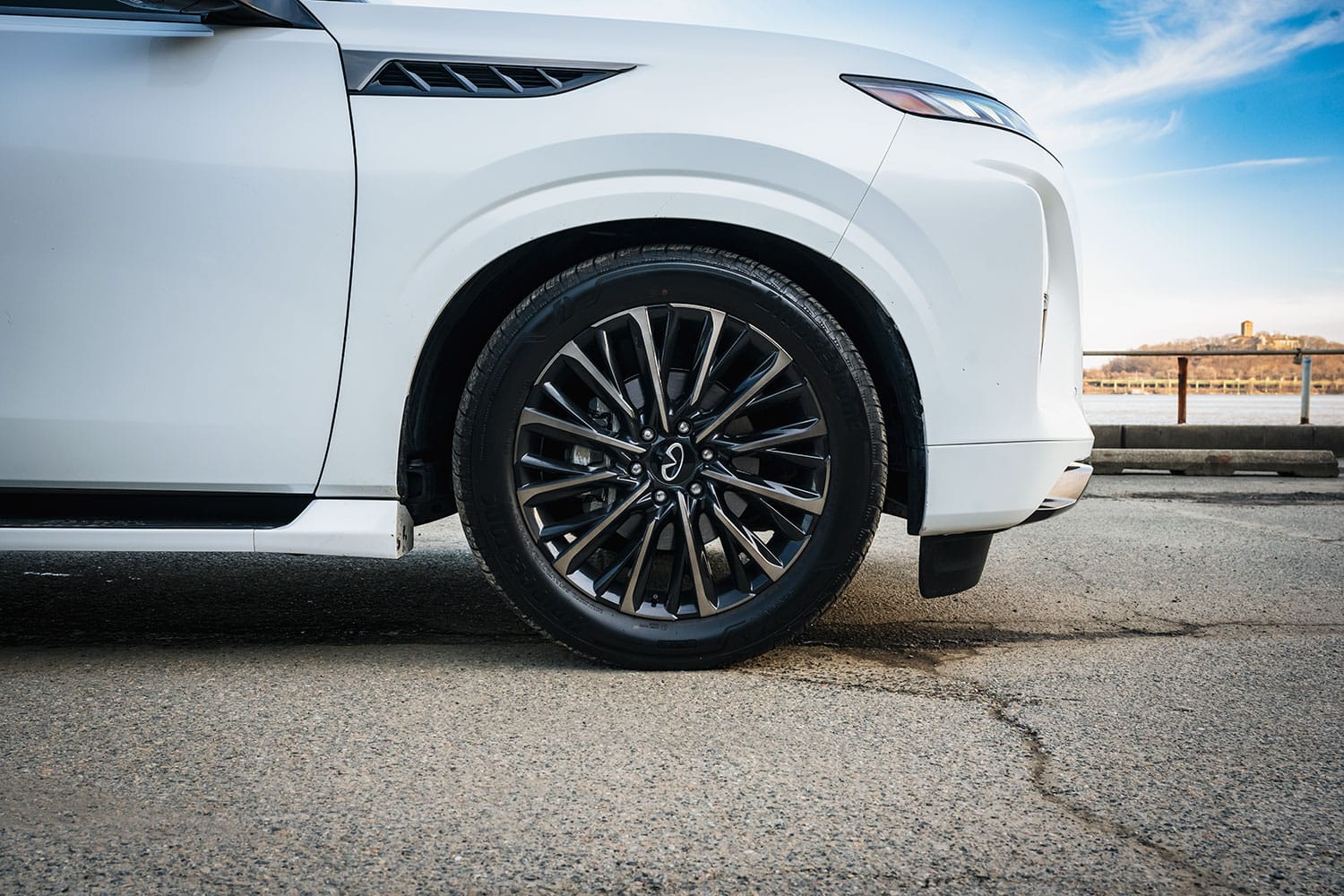 infiniti-qx80-26