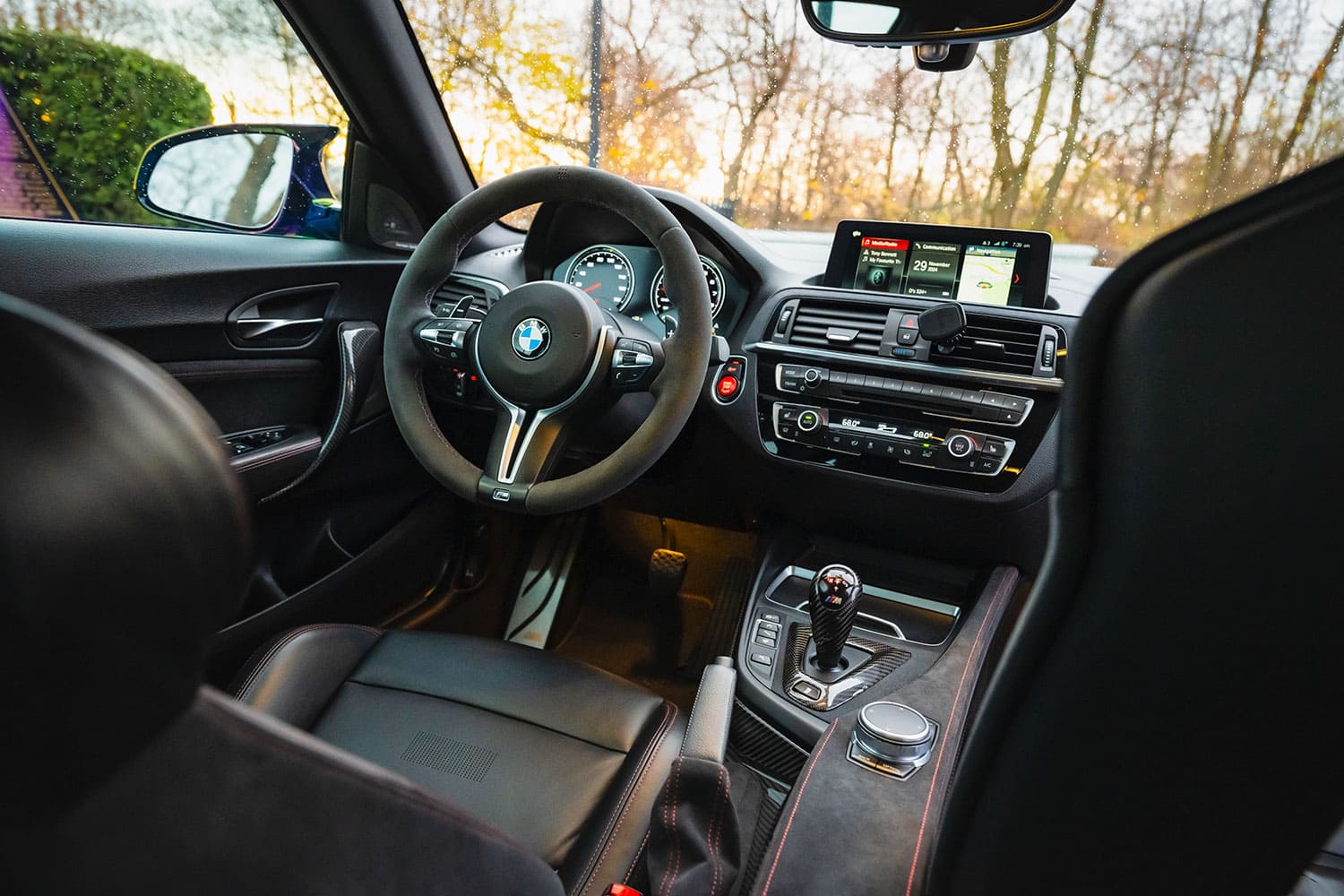 2020-bmw-m2-cs