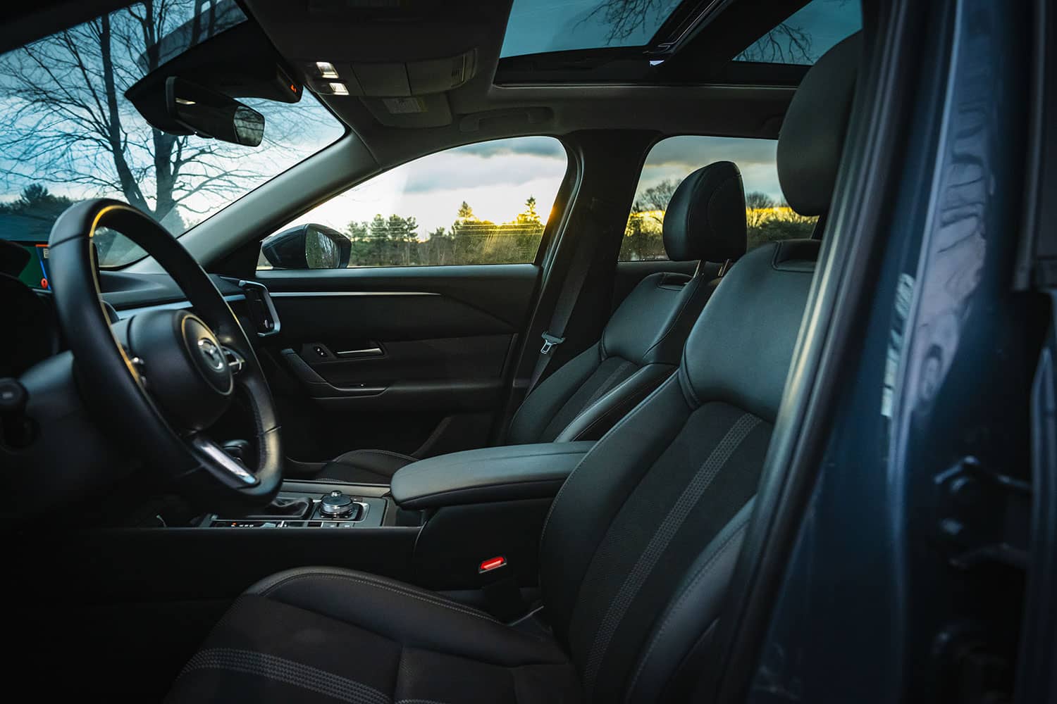 mazda-cx-50 seats