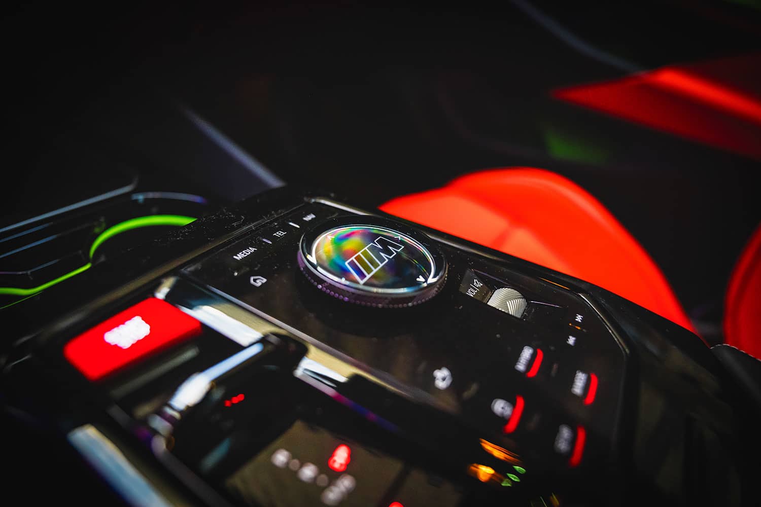 2025-bmw-m5-touring