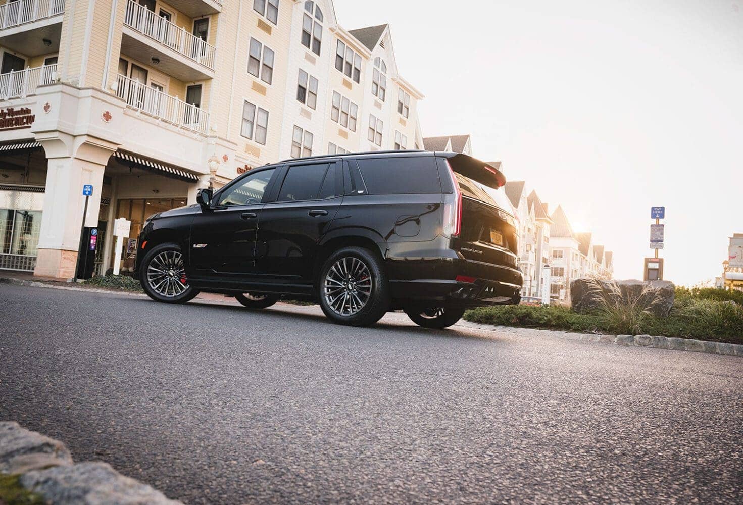 Cadillac Escalade V