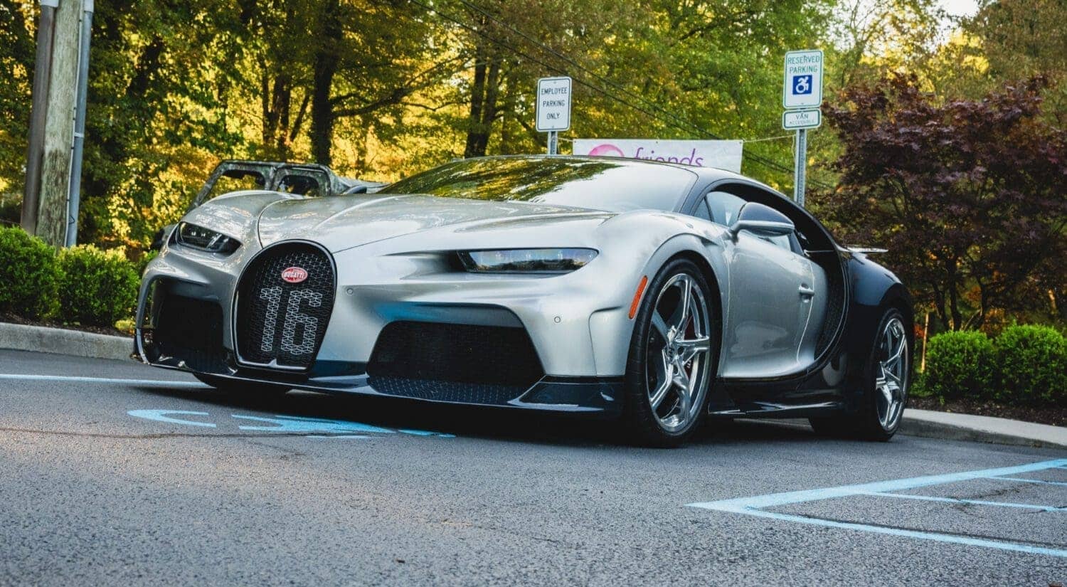 bugatti-chiron