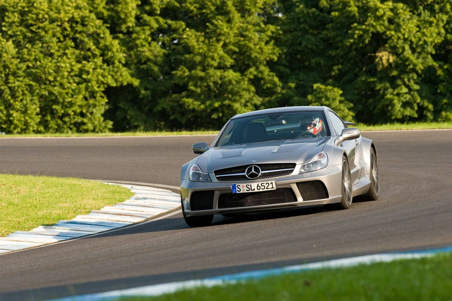 Mercedes-SL65-Black-Series