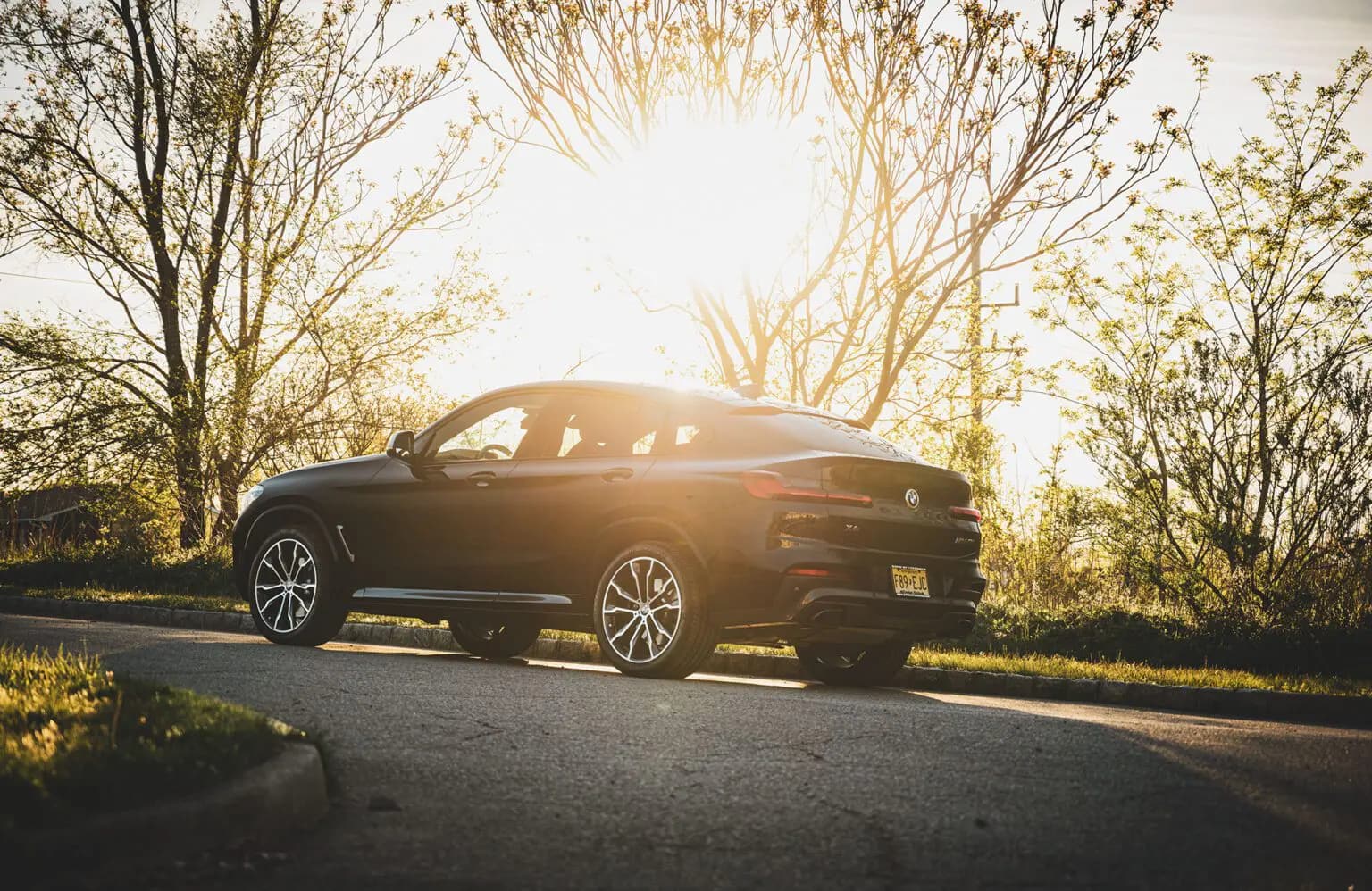 bmw-x4-sunset-1536x998